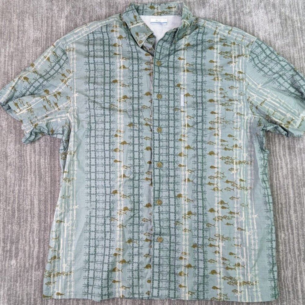 Columbia PFG Shirt Mens Medium Short Sleeve Vented Fishing Marlin All Over Print